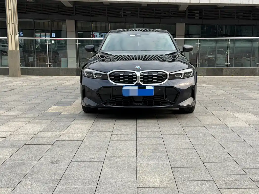 BMW 3 Series — миниатюра 2