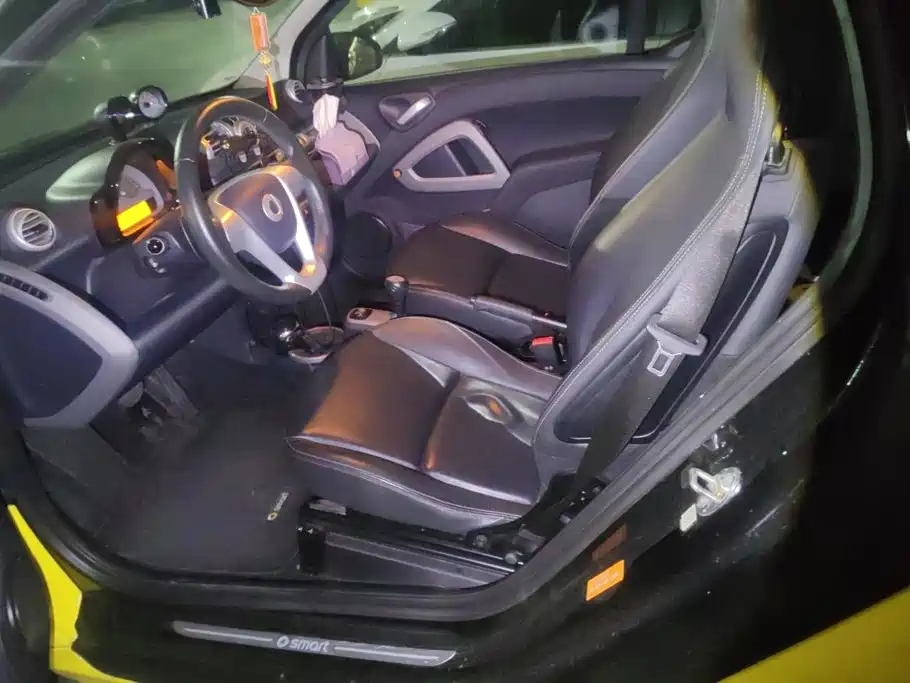 smart Smart Fortwo — миниатюра 11