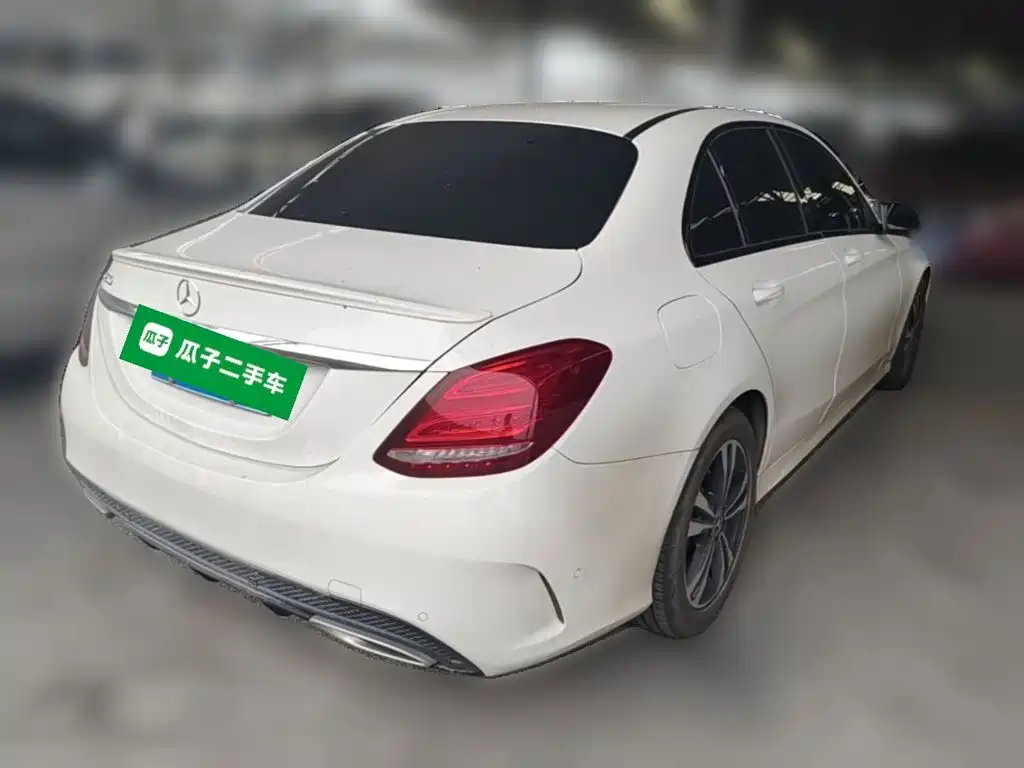 Mercedes-Benz C-Class — миниатюра 10