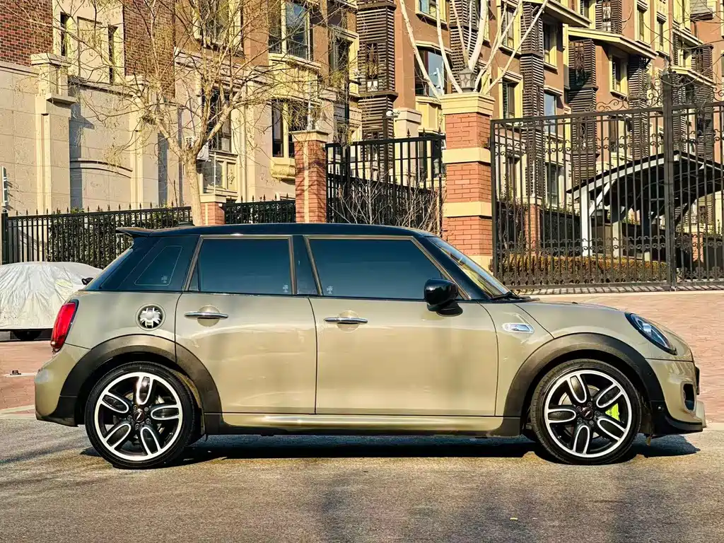 MINI Mini — миниатюра 6