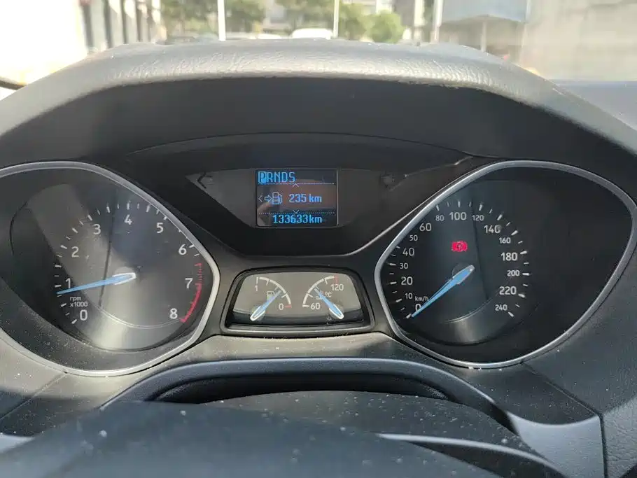 Ford Focus — миниатюра 14