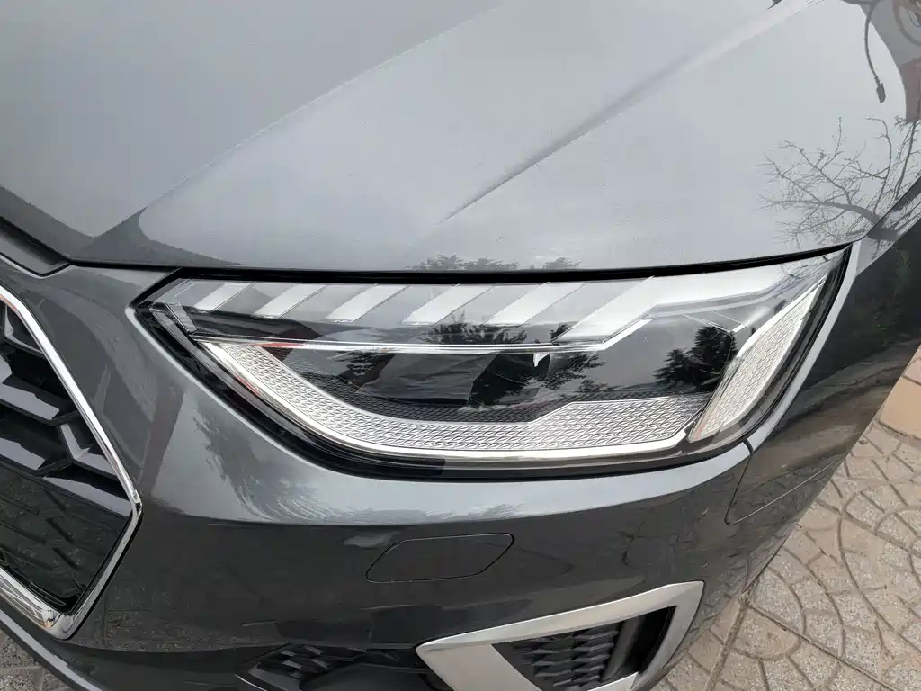 Audi A4L 2020 45 TFSI quattro