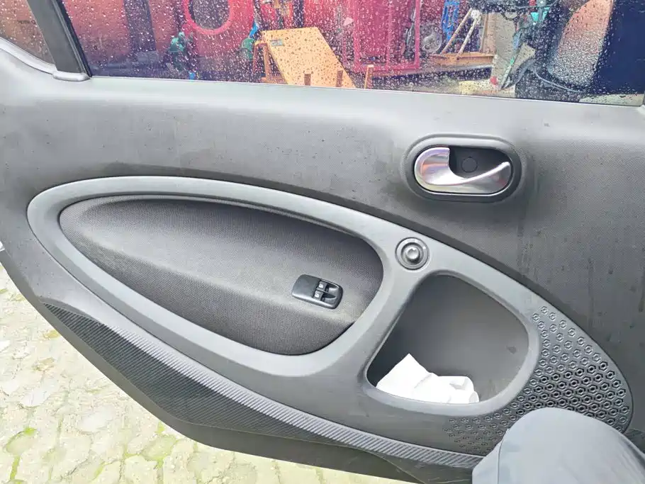 smart Smart Fortwo — миниатюра 7