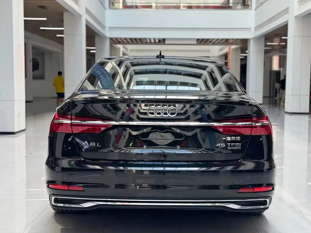Audi A6L — миниатюра 6