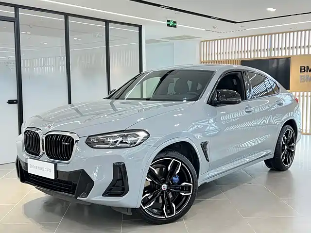 BMW X4 M40I