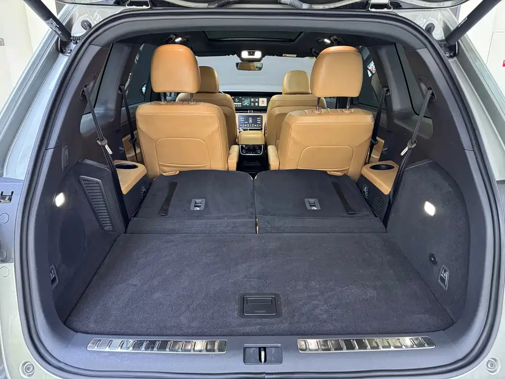Li Auto Li ONE — миниатюра 17