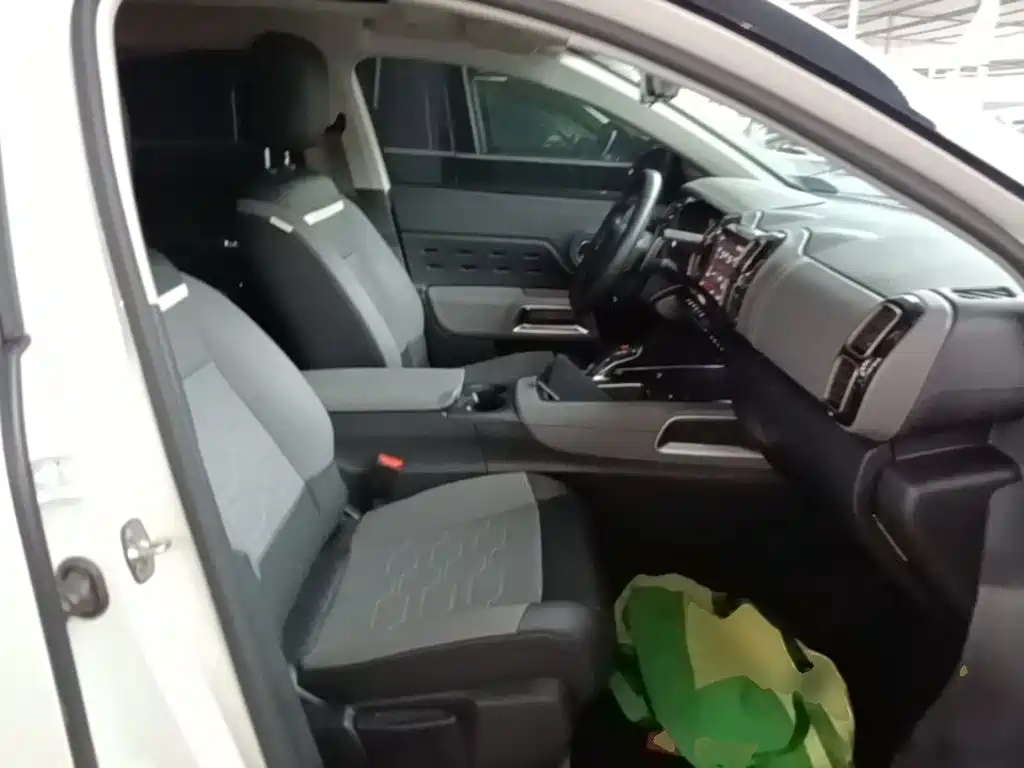 Citroen C5 AIRCROSS — миниатюра 25