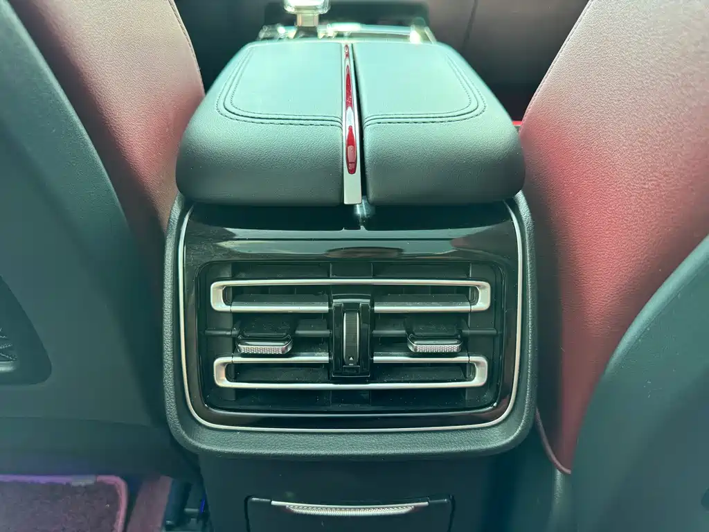 Hongqi Hongqi HS5 — миниатюра 12
