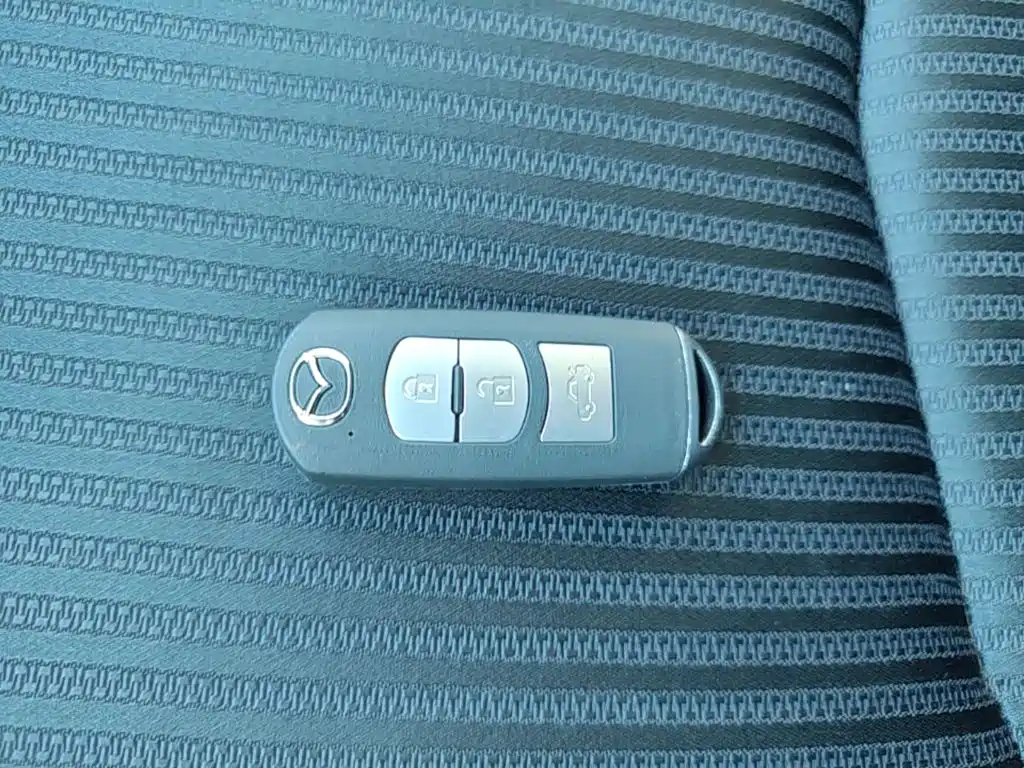 Mazda 3 Axela — миниатюра 9