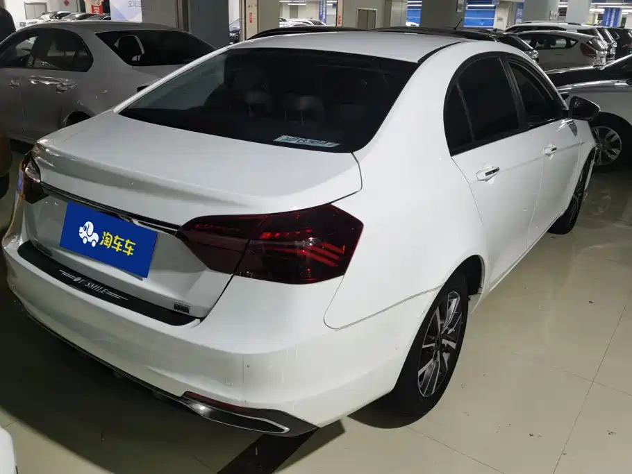 Geely Emgrand — миниатюра 3