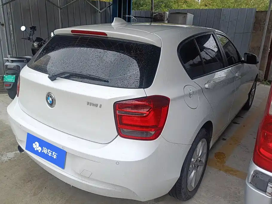 BMW 1 Series (Import) — миниатюра 3