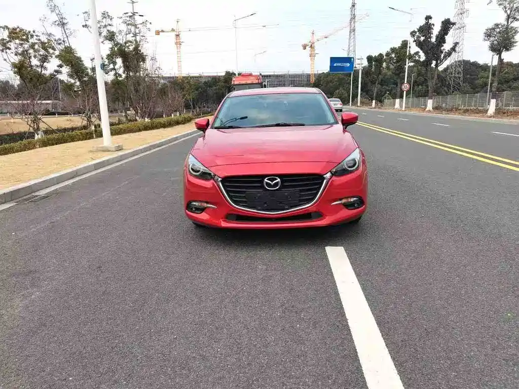 MAZDA 3 ANGKESAILA
