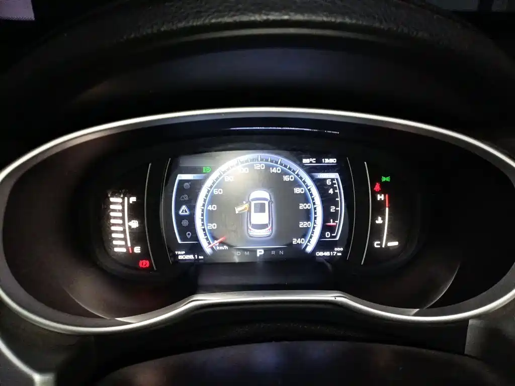 Geely Boyue — миниатюра 4