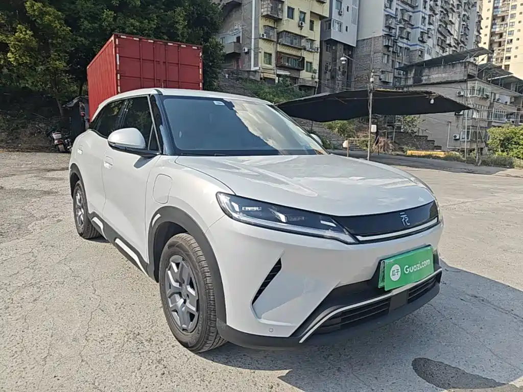 BYD Yuan UP - фото 4