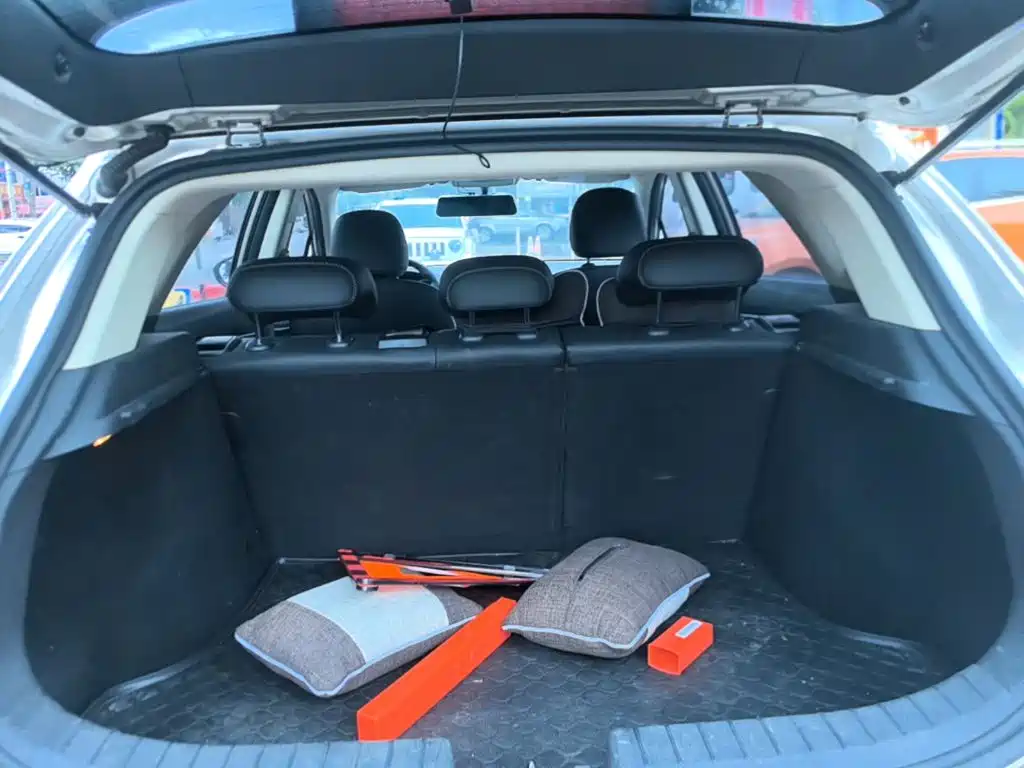 Geely Emgrand GS — миниатюра 19