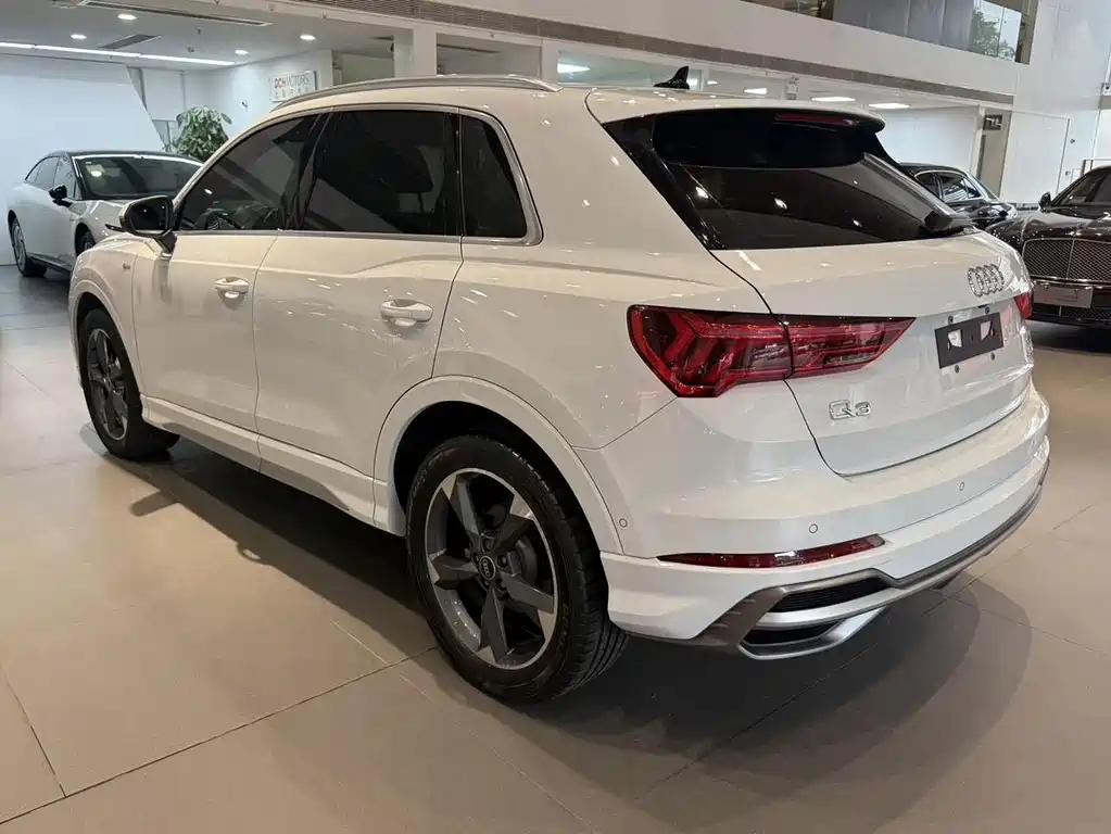 Audi Q3 — миниатюра 6