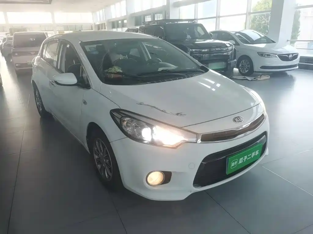 Kia K3S — миниатюра 4