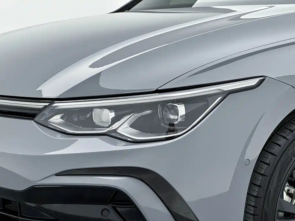 Volkswagen Golf — миниатюра 25