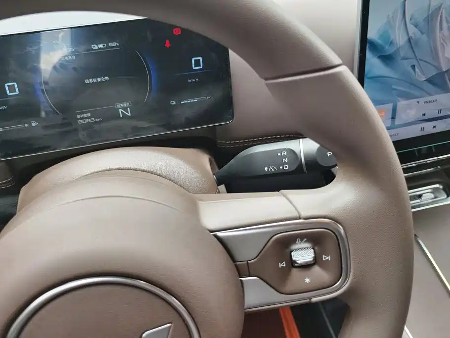 Wuling Xingguang 560 New Energy — миниатюра 16