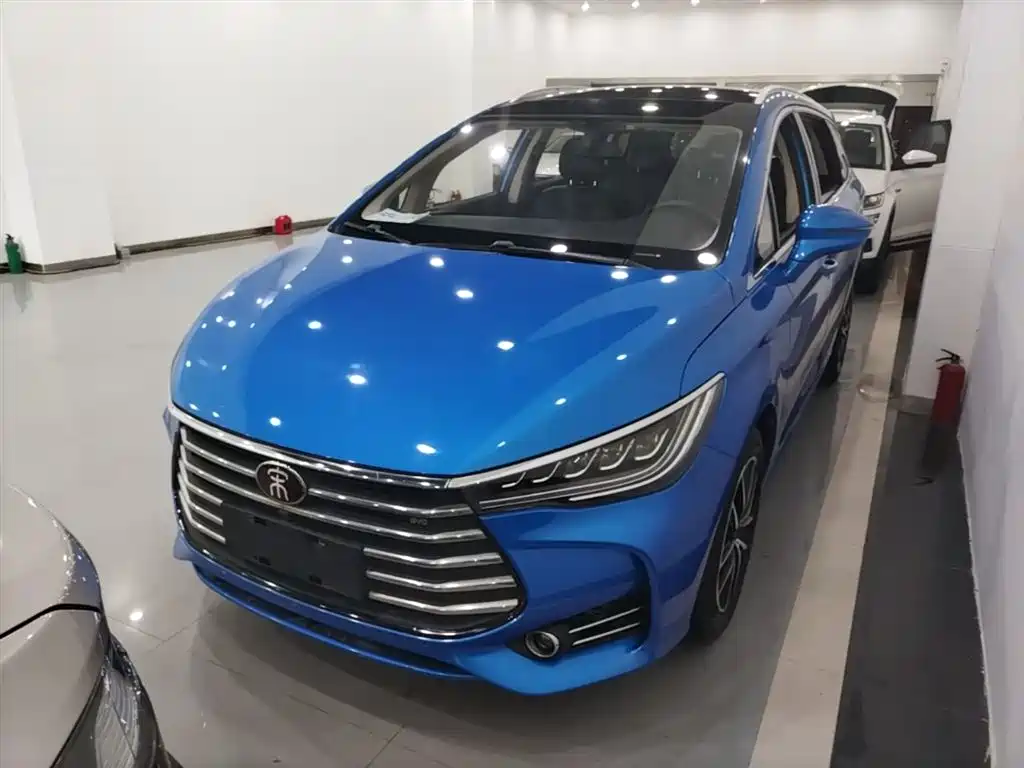 Купить BYD MAX