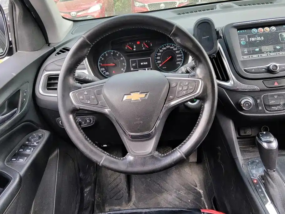 Chevrolet Equinox — миниатюра 15