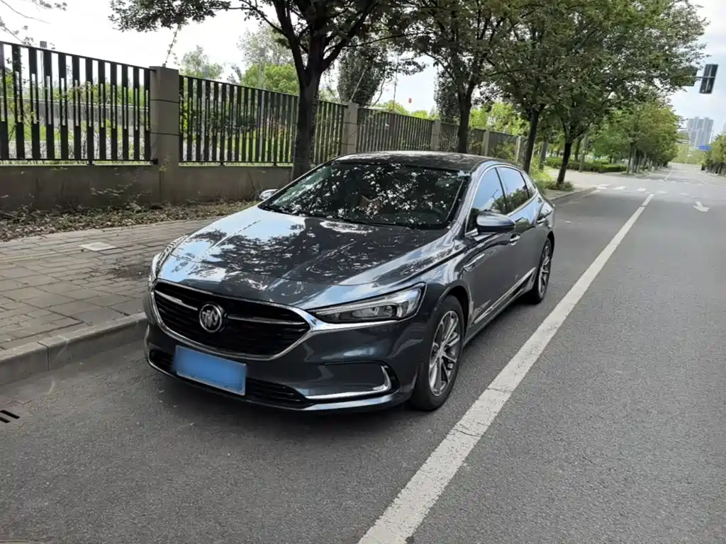Buick LaCrosse — миниатюра 2