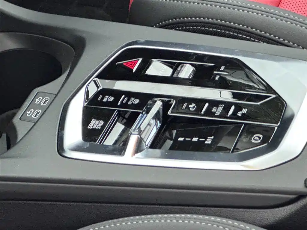 BMW 2 Series — миниатюра 11