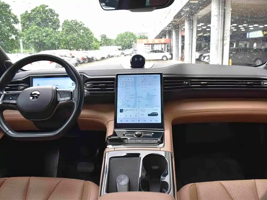 NIO ES8 — миниатюра 13