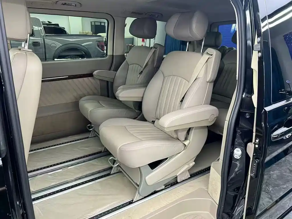 Mercedes-Benz Viano — миниатюра 5