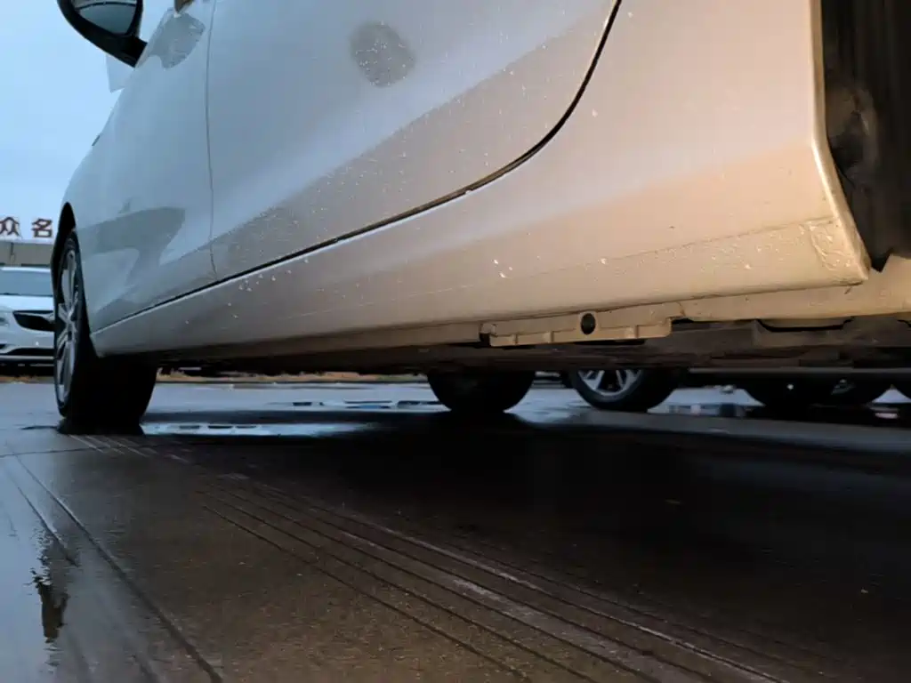 Peugeot 408 — миниатюра 22