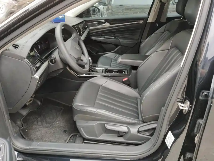 Volkswagen Passat — миниатюра 9