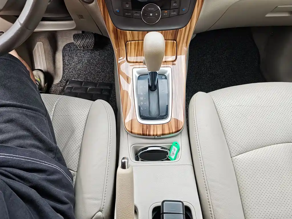 Nissan Sylphy — миниатюра 16