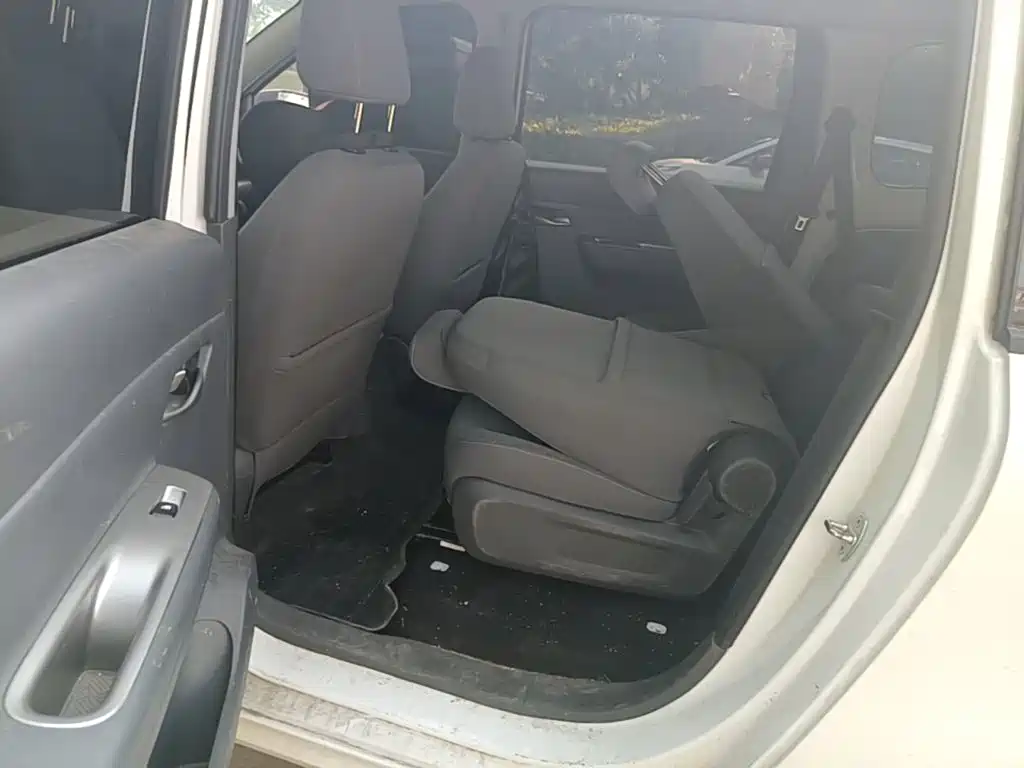 Wuling Hongguang EV — миниатюра 17