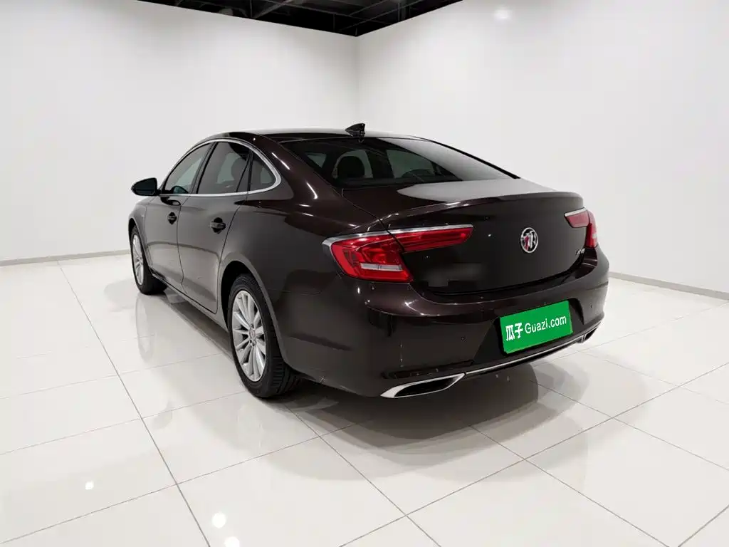 Buick LaCrosse — миниатюра 4