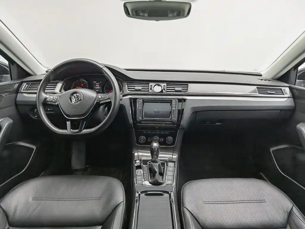 Volkswagen Passat — миниатюра 5