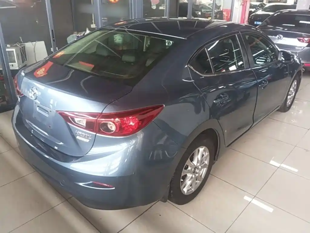 Mazda 3 Axela — миниатюра 7