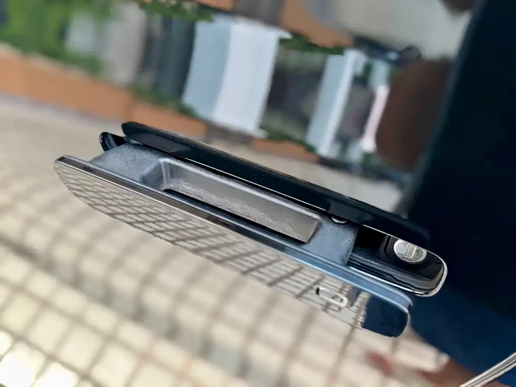 Hongqi Hongqi E-HS9 — миниатюра 25