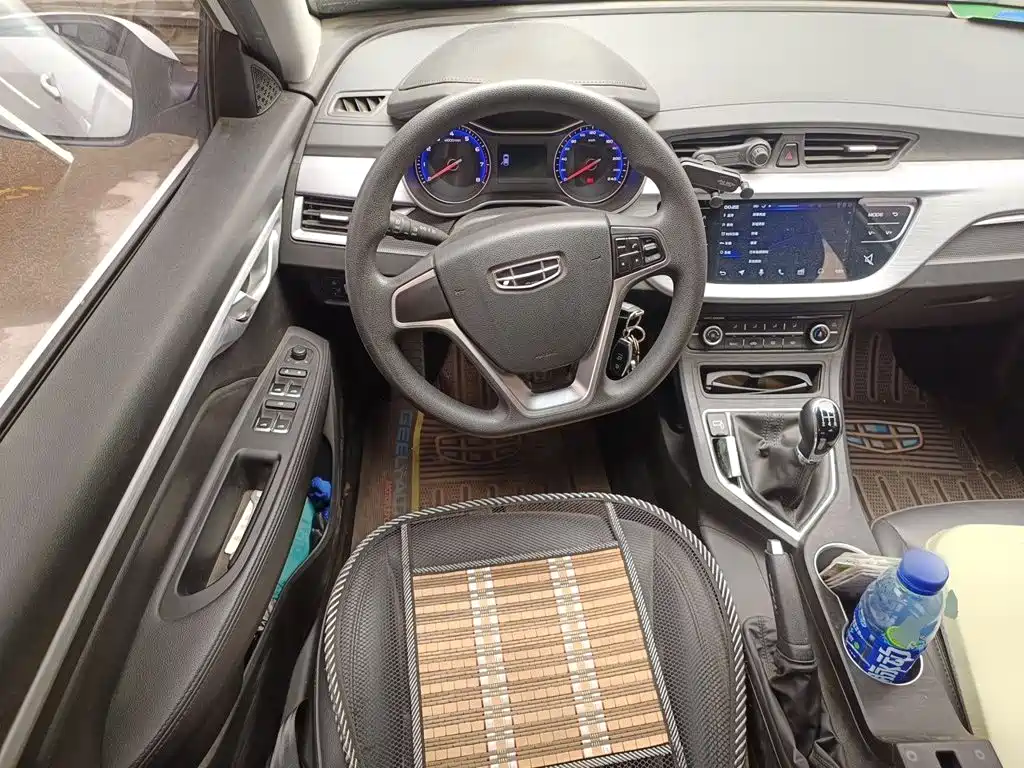Geely Vision — миниатюра 3
