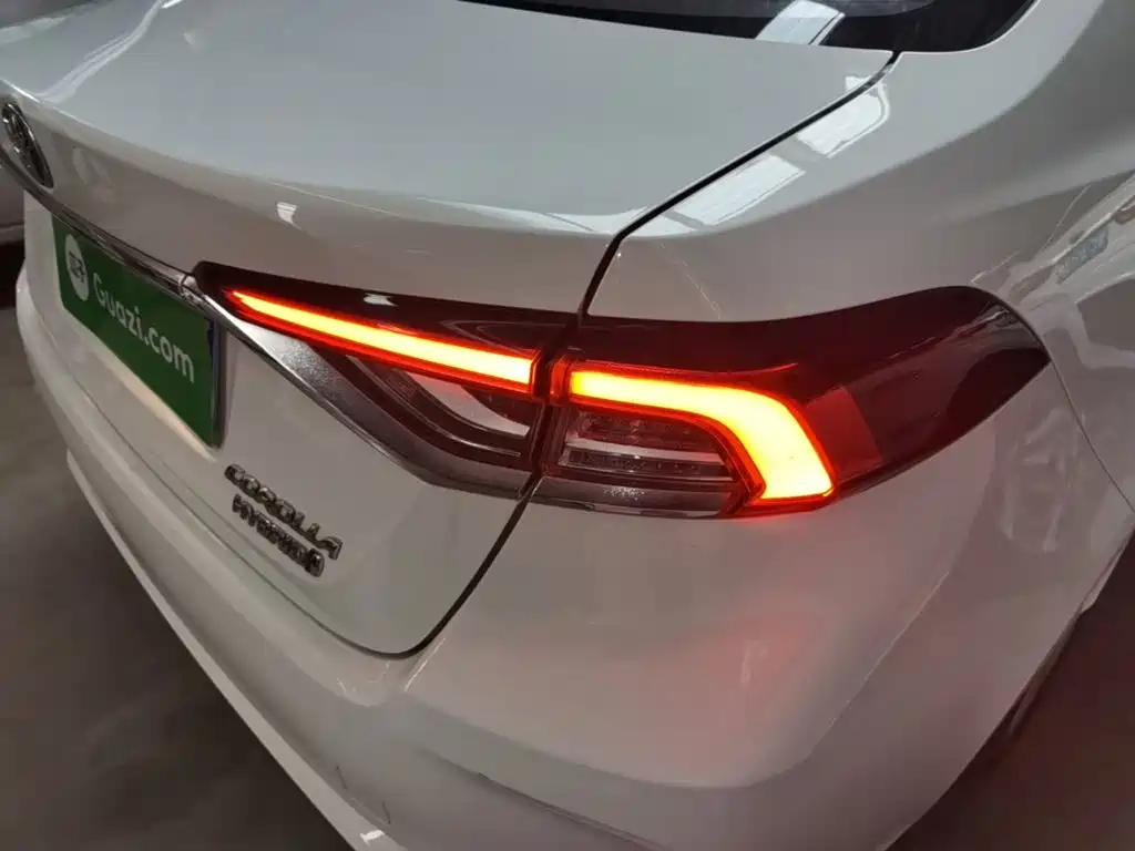 Toyota Corolla — миниатюра 8