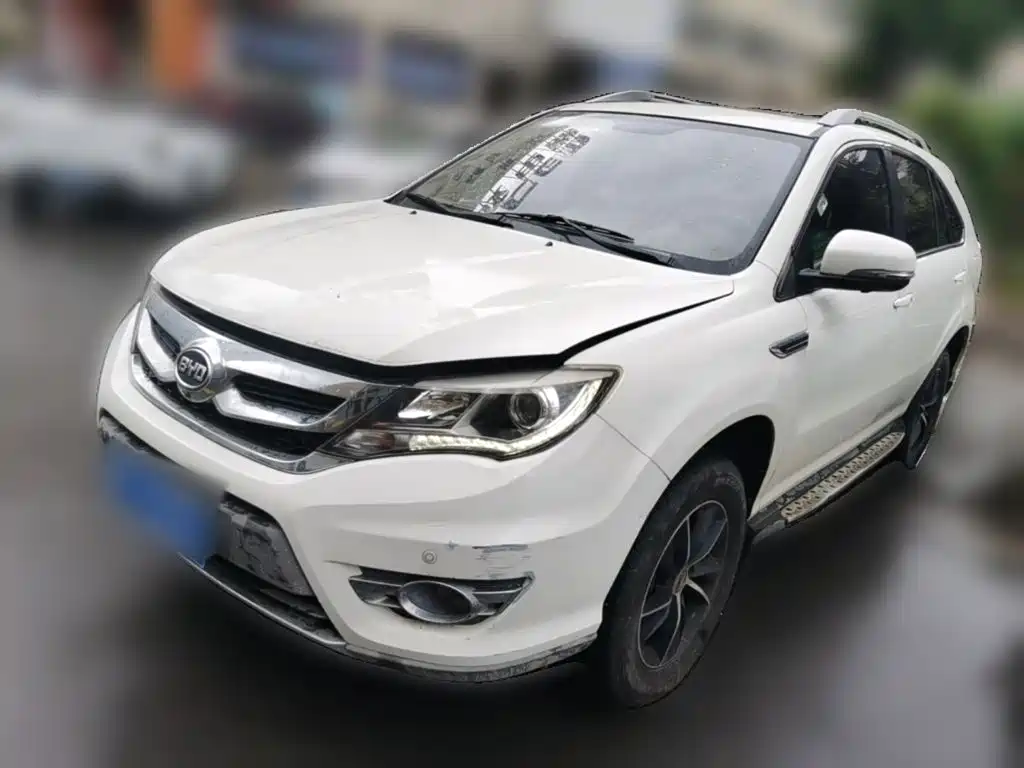 BYD S7