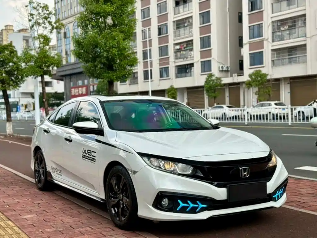 Honda Civic — миниатюра 3