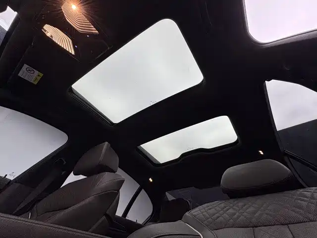 BMW 5 Series — миниатюра 12
