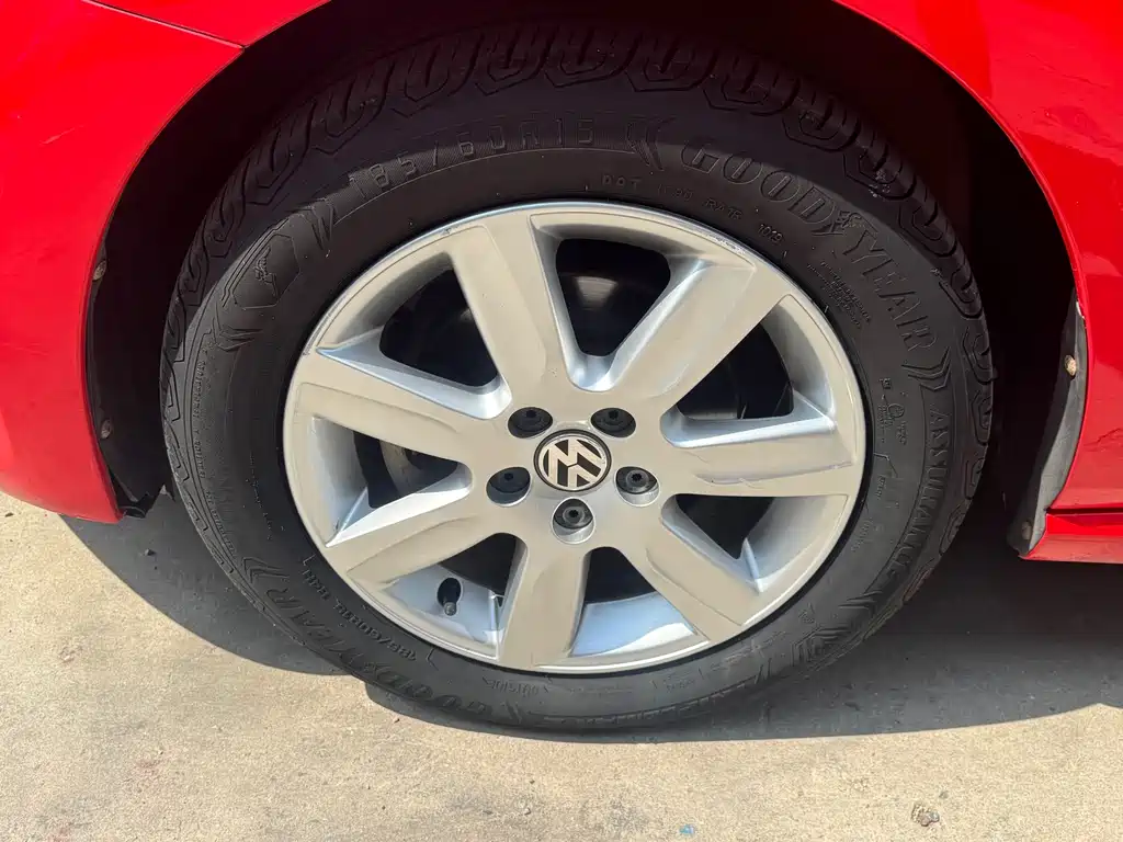 Volkswagen Polo — миниатюра 11