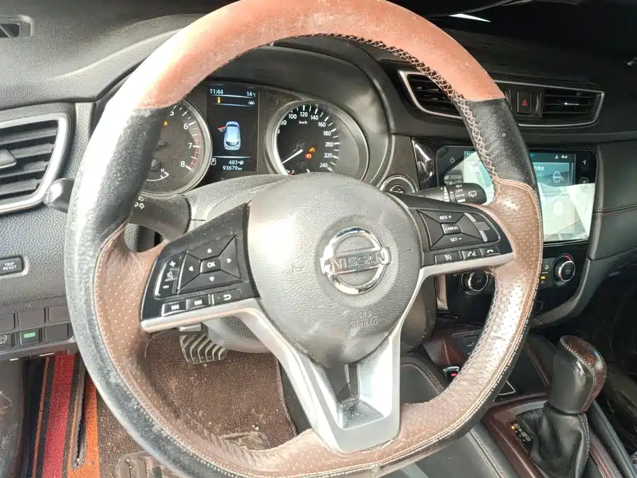 Nissan Qashqai — миниатюра 15