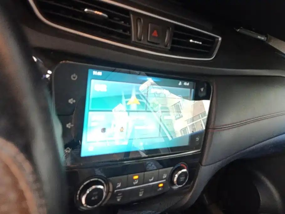 Nissan Qashqai — миниатюра 13
