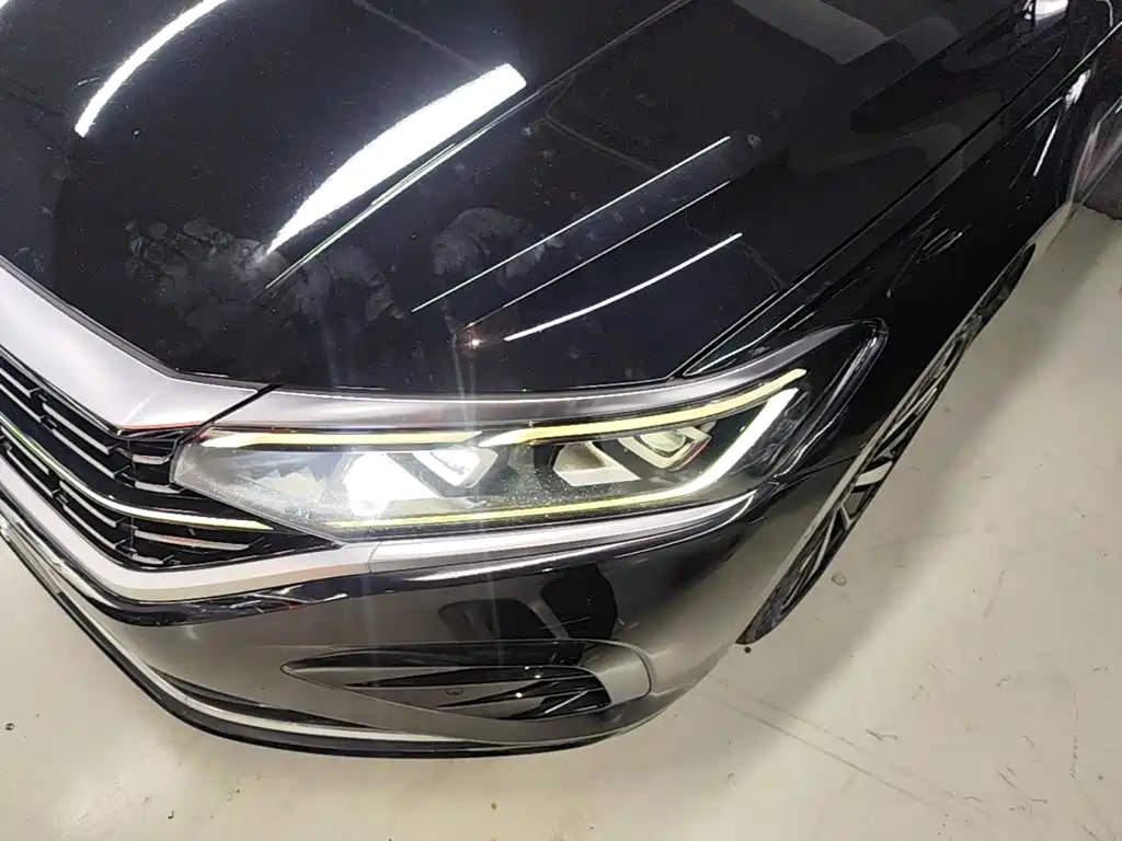 Volkswagen Passat — миниатюра 24