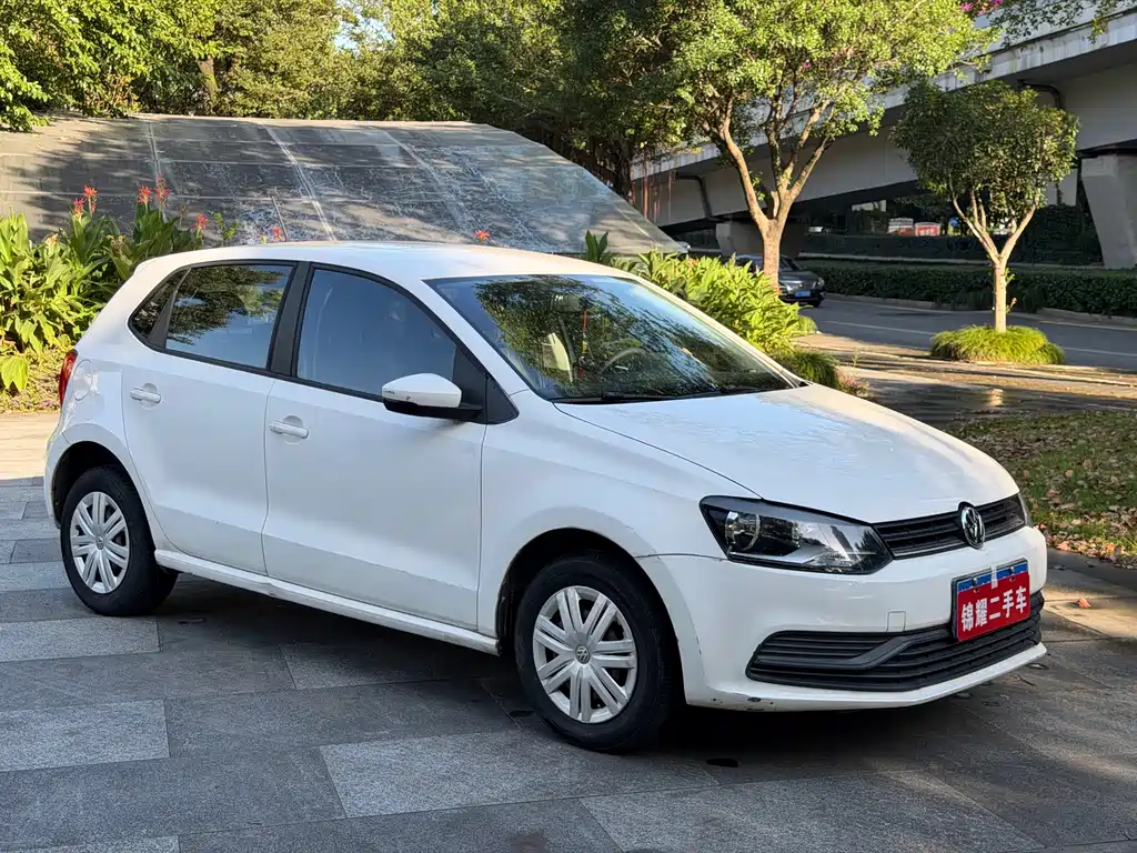 Volkswagen Polo — миниатюра 3