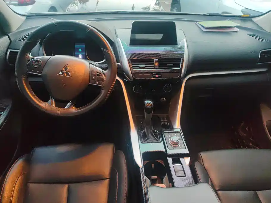 Mitsubishi Eclipse Cross — миниатюра 12