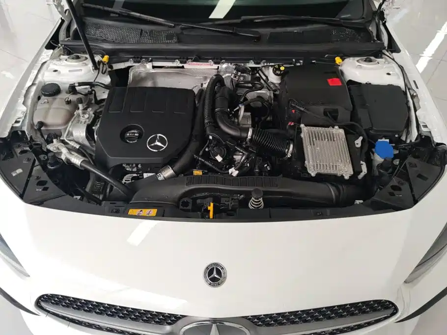 Mercedes-Benz A-Class — миниатюра 10