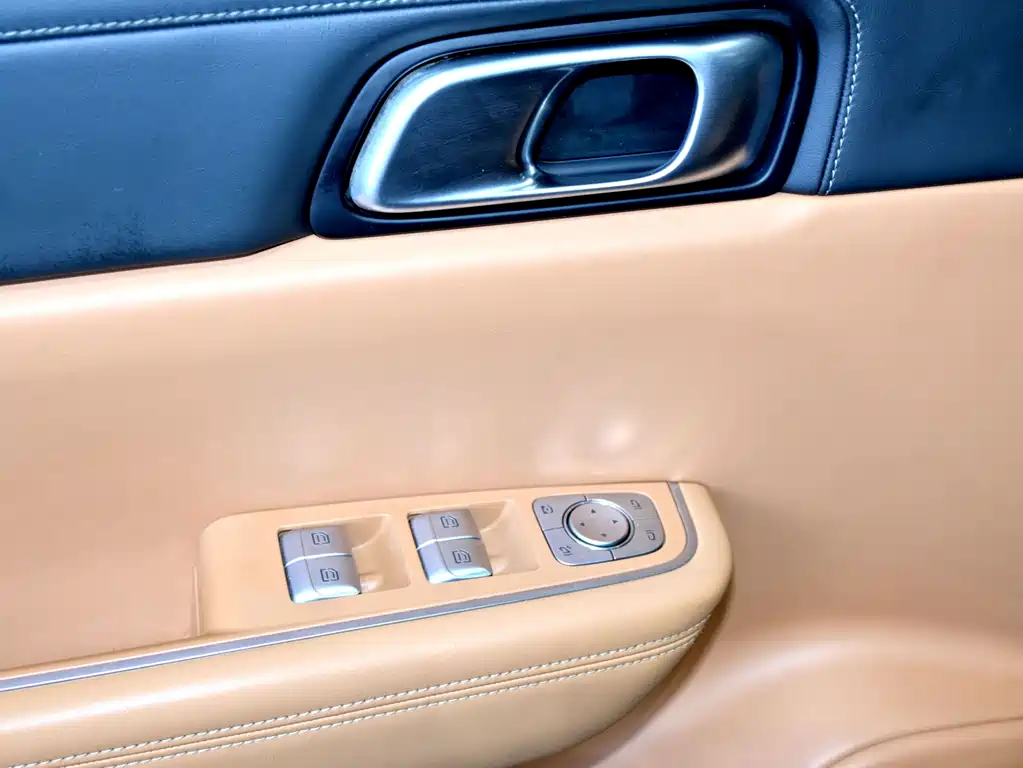 Li Auto Li ONE — миниатюра 20